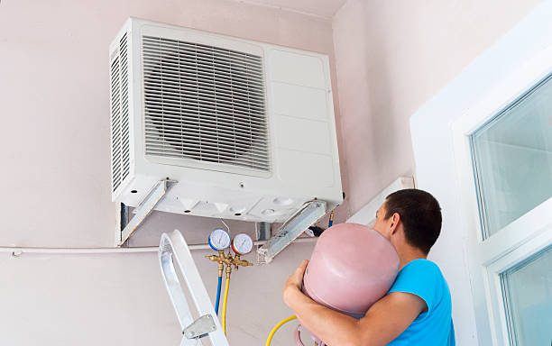 https://www.istockphoto.com/photo/freon-air-conditioner-refill-gm485059714-71647419?utm_source=pexels&utm_medium=affiliate&utm_campaign=sponsored_photo&utm_content=srp_inline_media&utm_term=aircon%20gas%20top%20up