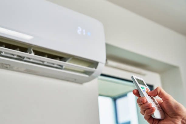 https://www.istockphoto.com/photo/hand-adjusting-temperature-on-air-conditioner-gm1368514998-438480902?utm_source=pexels&utm_medium=affiliate&utm_campaign=sponsored_photo&utm_content=srp_inline_media&utm_term=air%20conditioner