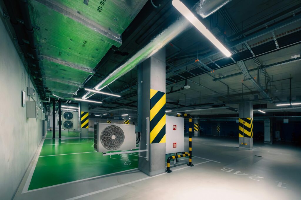 https://www.pexels.com/search/compressor%20cleaning/