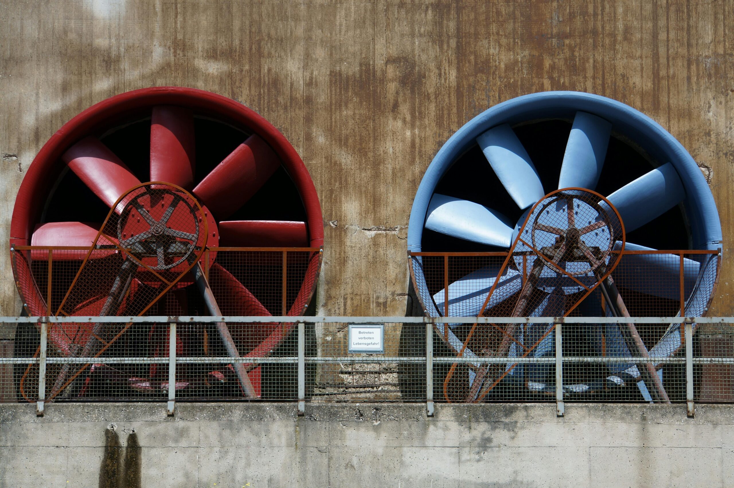 https://www.pexels.com/photo/red-and-blue-industrial-exhaust-fans-416423/