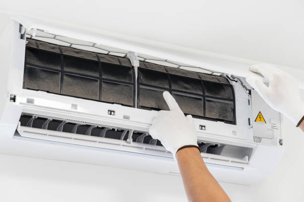 https://www.istockphoto.com/photo/cleaning-the-air-conditioner-by-a-technician-a-lot-of-dust-gets-stuck-in-the-air-gm2114709899-567158900?utm_source=pexels&utm_medium=affiliate&utm_campaign=sponsored_photo&utm_content=srp_inline_media&utm_term=clogged%20aircon%20filter