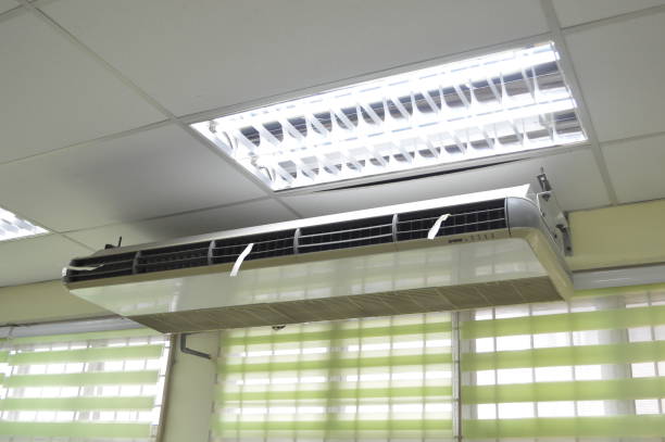https://www.istockphoto.com/photo/klang-malaysia-march-25-2023-the-electronic-modern-appliance-air-conditioner-gm1476741458-505708874?utm_source=pexels&utm_medium=affiliate&utm_campaign=sponsored_photo&utm_content=srp_inline_media&utm_term=aircon%20eco-efficient