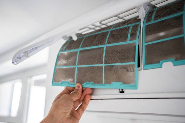 https://www.istockphoto.com/photo/man-removing-dirty-dusty-air-conditioner-coarse-filter-for-washing-cleaning-dust-gm2154802268-575651673?utm_source=pexels&utm_medium=affiliate&utm_campaign=sponsored_photo&utm_content=srp_inline_media&utm_term=mold%20aircon%20filters