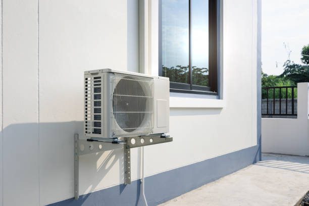 https://www.istockphoto.com/photo/condenser-unit-outside-home-gm2195858016-613913655?utm_source=pexels&utm_medium=affiliate&utm_campaign=sponsored_photo&utm_content=srp_inline_media&utm_term=aircon%20compressor%20outside%20home