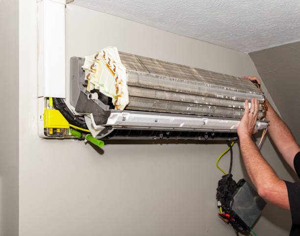 https://www.istockphoto.com/photo/mini-split-air-conditioner-system-on-wall-being-fixed-gm1337489779-418360418?utm_source=pexels&utm_medium=affiliate&utm_campaign=sponsored_photo&utm_content=srp_inline_media&utm_term=dirty%20evaporator