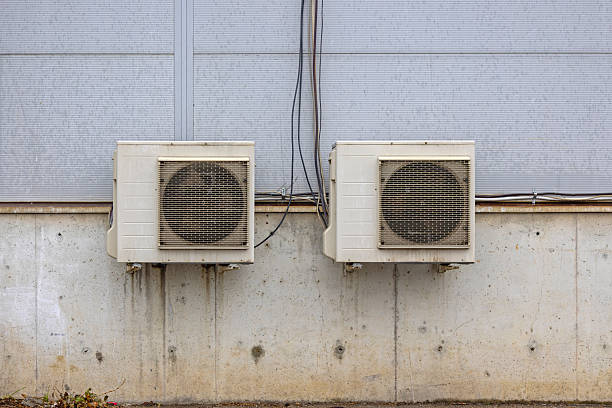 https://www.istockphoto.com/photo/air-conditioners-split-system-gm2210525055-627566219?searchscope=image%2Cfilm